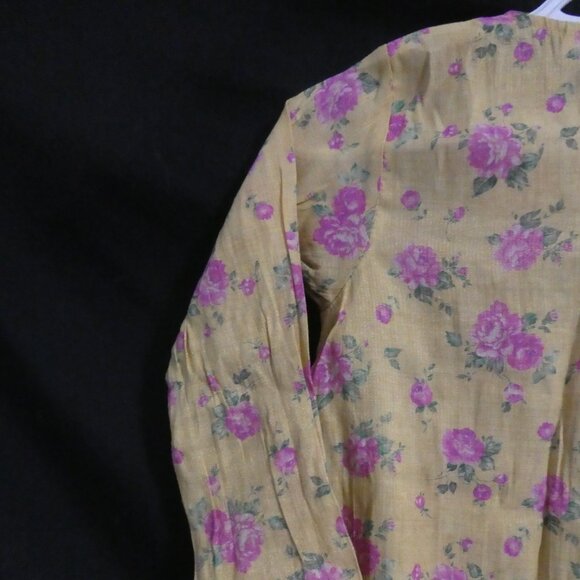 ETHNIC KIDS | 8-9 years | Traditional Floral and Lace Dress - Picture 10 of 16